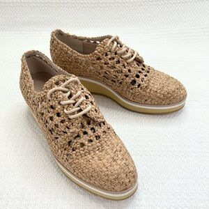 Donald J. Pliner Tan Woven Flats